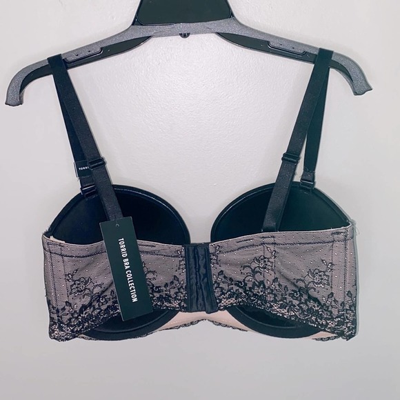 EUC Torrid black and nude microfiber and lace crystal detail multi way bra - Picture 5 of 8